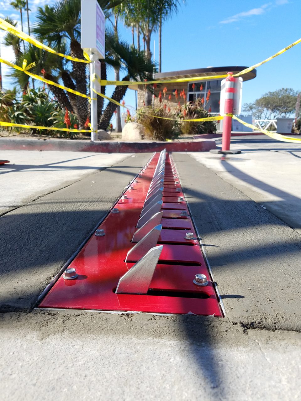 Traffic spike installation