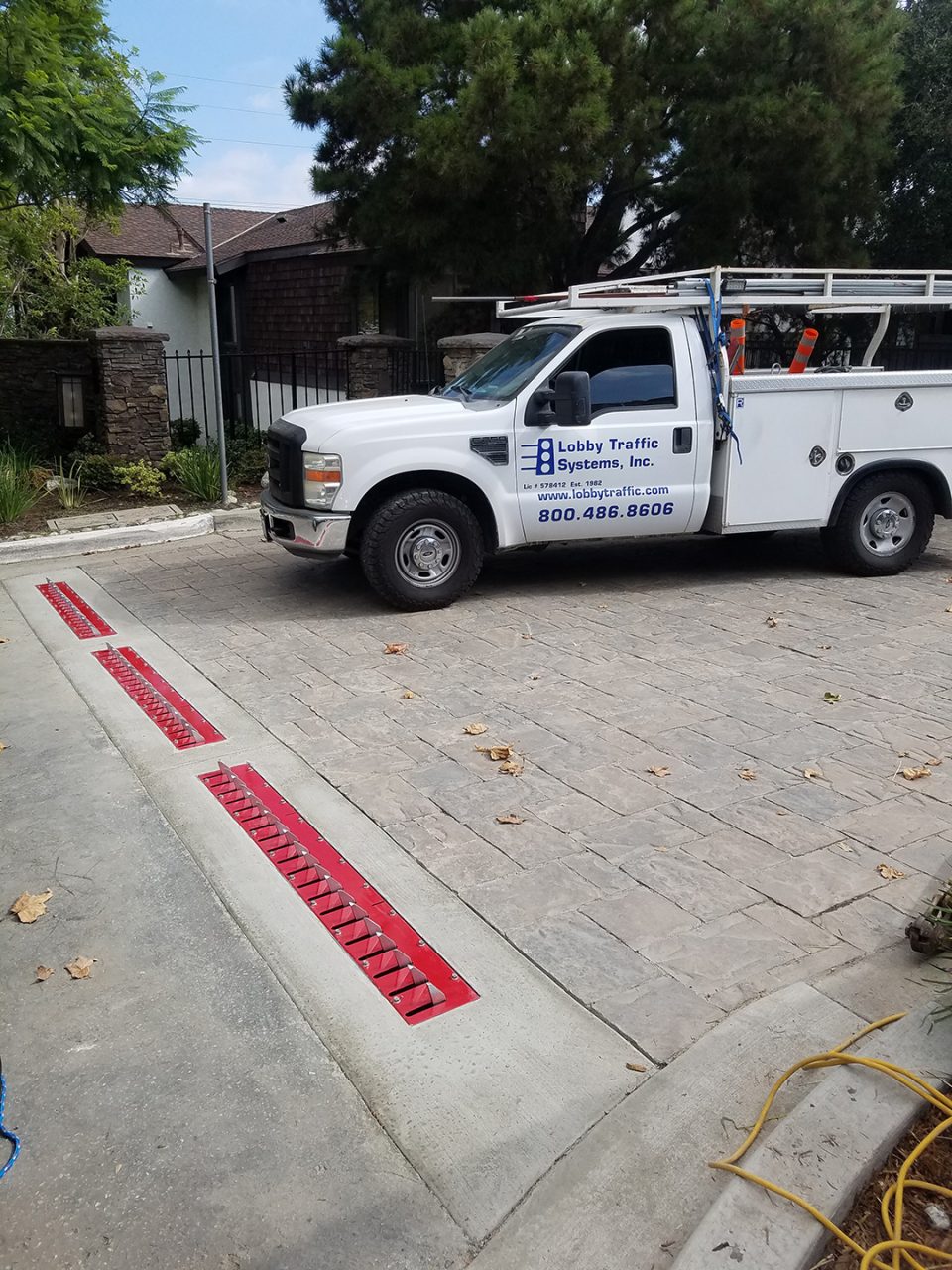 Traffic spike installation