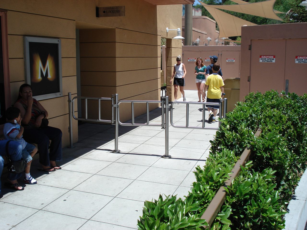 Waist-high swing gate installation