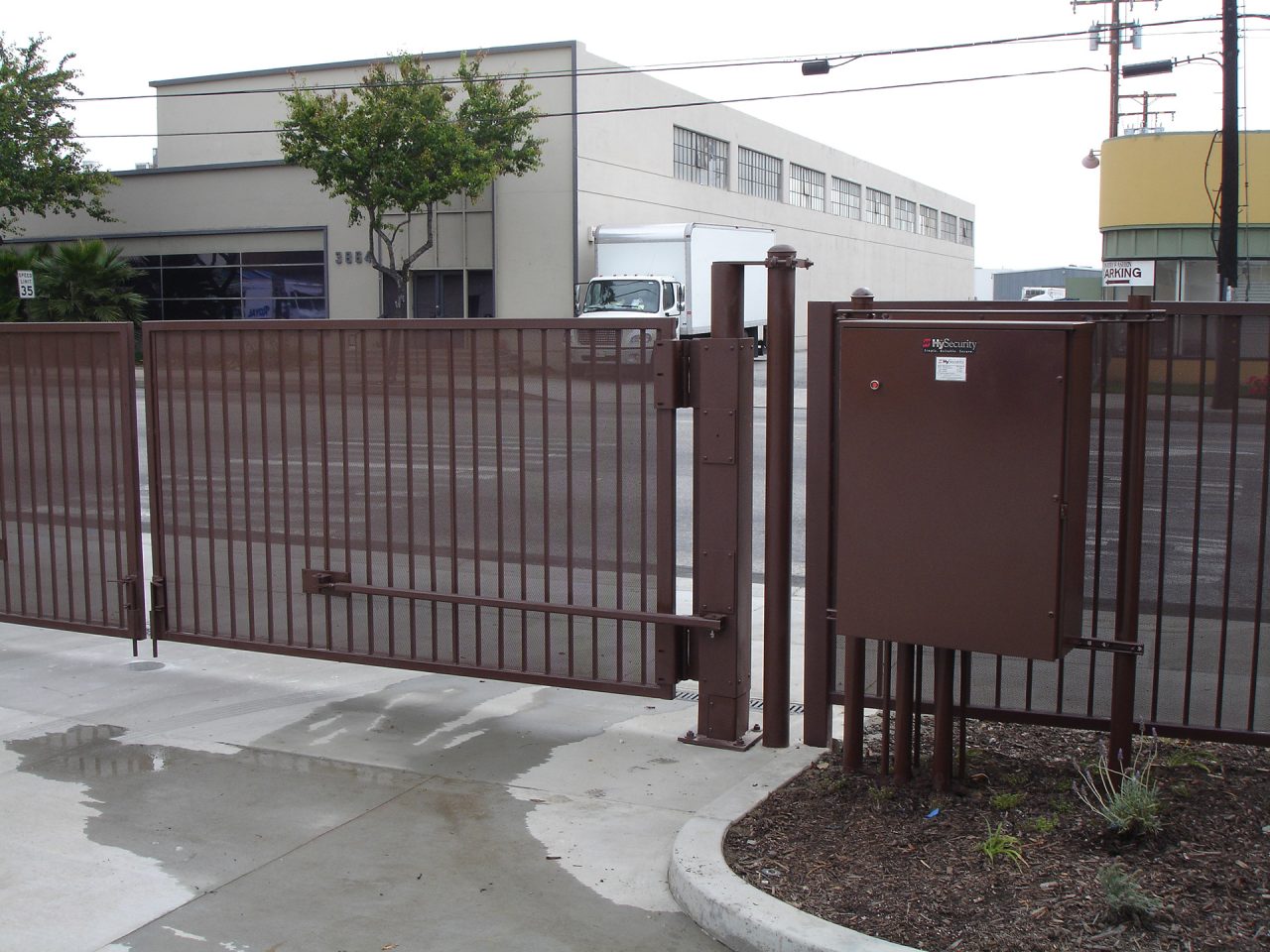 Vehicle swing gate installation